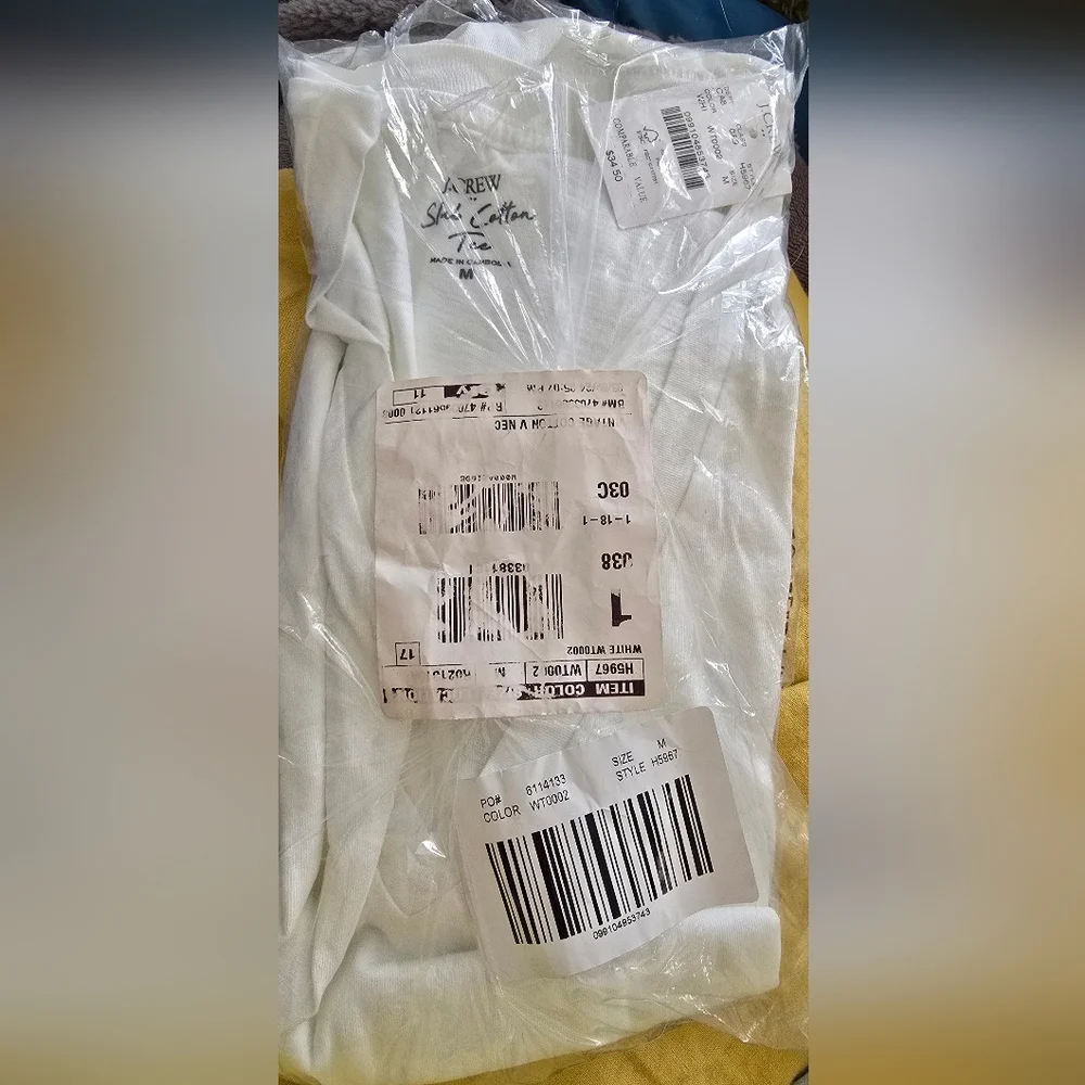 J. Crew Factory Vintage Slub Cotton V-Neck Tee White M NWT - Picture 2 of 2